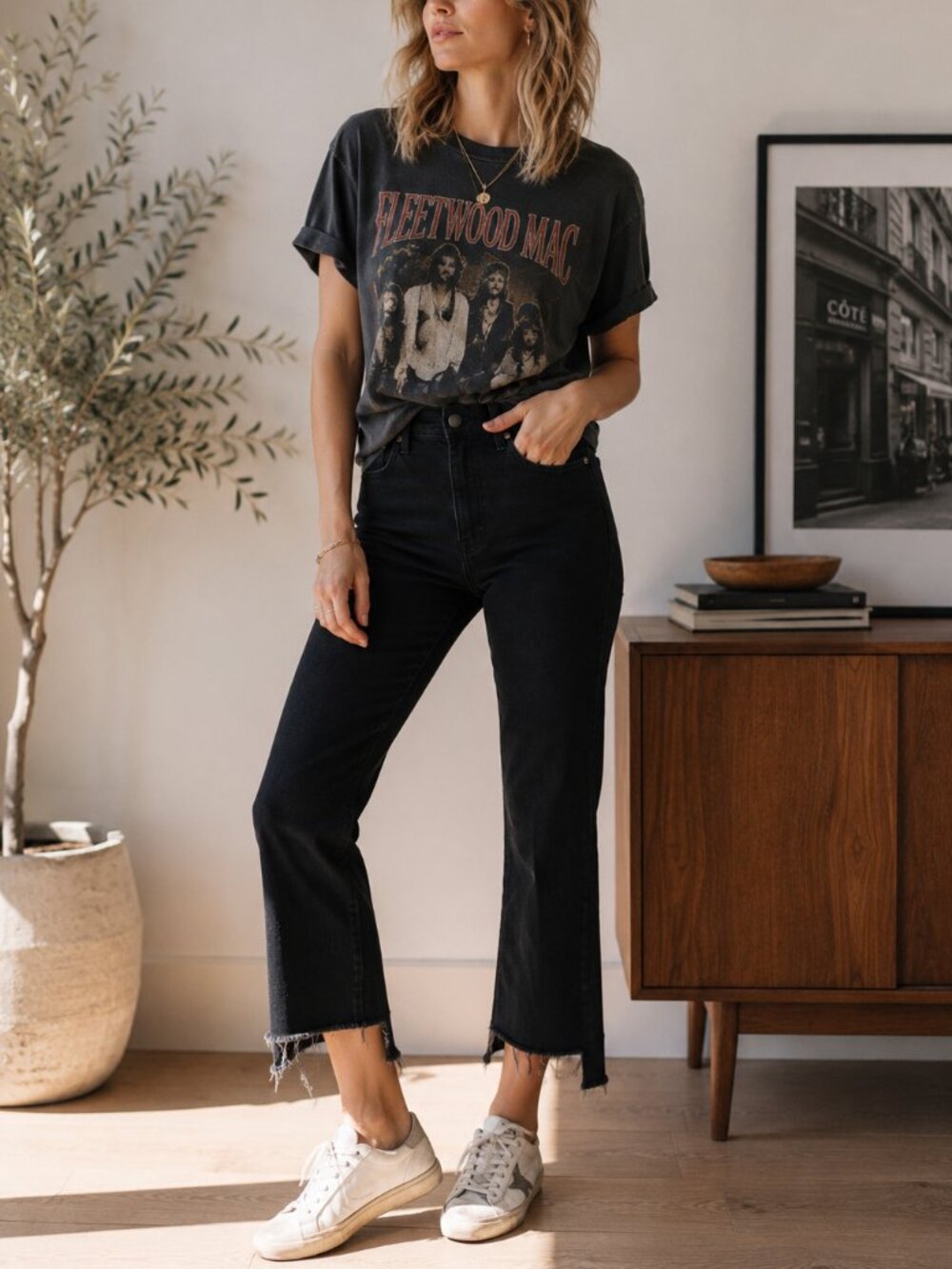 MOTHER The Insider Crop Step Fray Not Guilty Black Jeans Size 27
